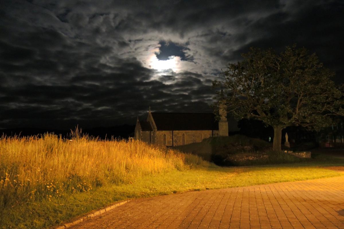 Barefoot pilgrims hold 24hour vigil, threeday fast at Lough Derg