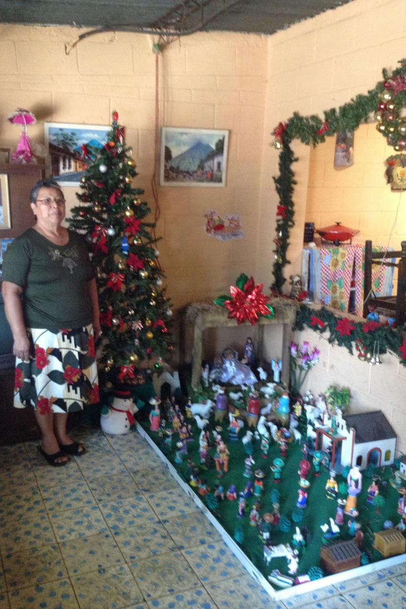 Christmas In El Salvador Sparkles With Creches And Secular