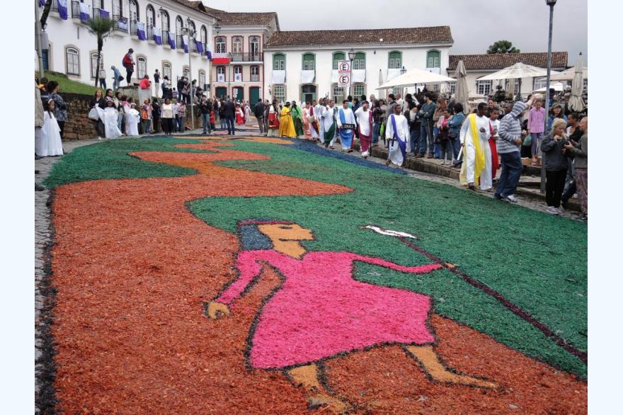 Processioners will walk upon the tapete on Easter, and then they will be swept away.