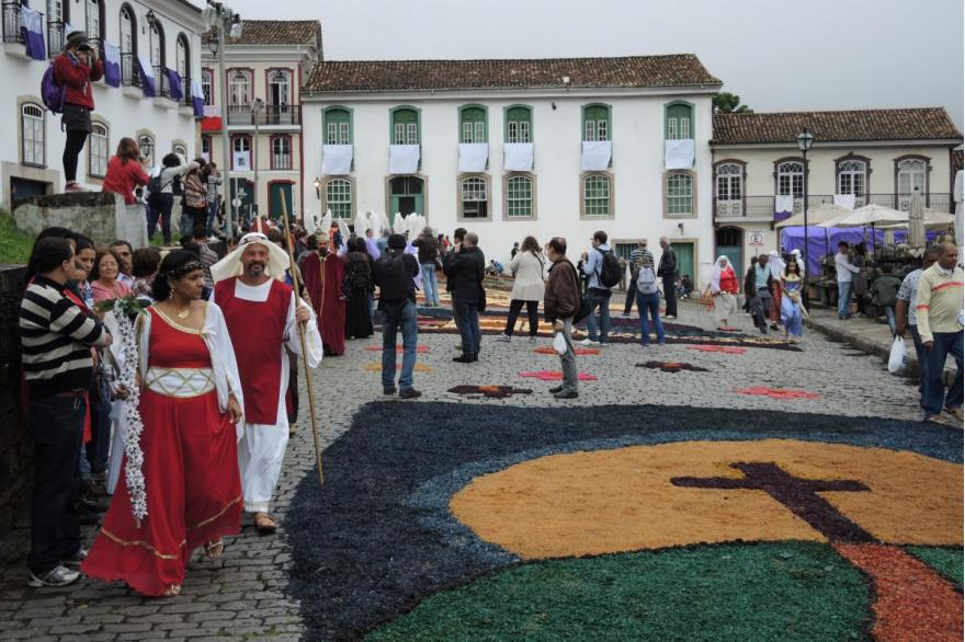 At 6:00 am on Easter morning, as other worshipers gather in the baroque church of St. Francis of Assisi for Easter Mass, participants in the procession begin to arrive.