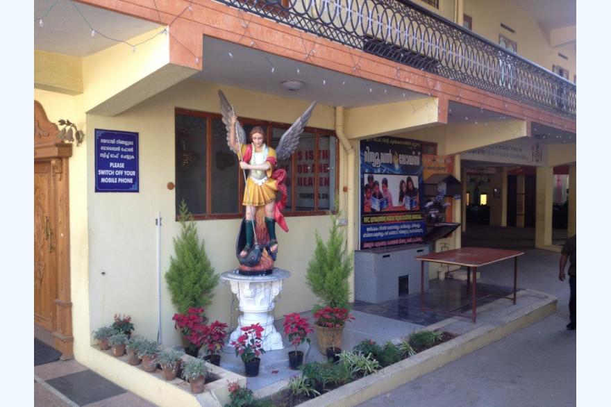 Indian Believers Look To Saints For Blessing And Healing