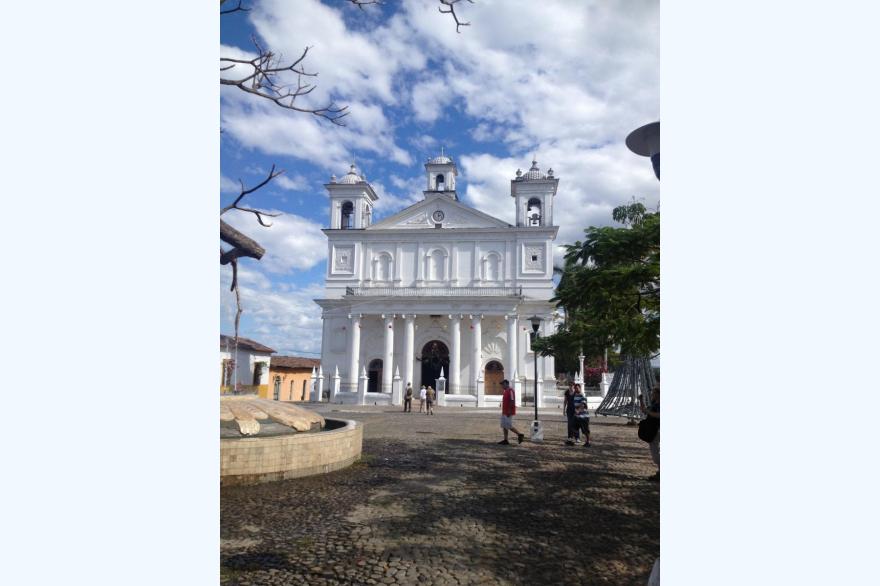 El Salvador churches