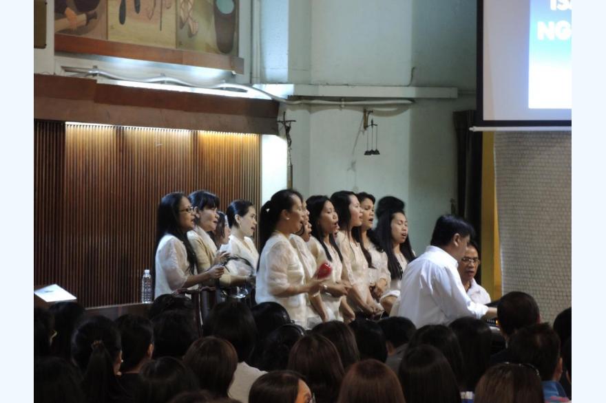 Mass at St. Joseph’s, Hong Kong