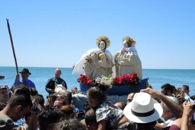 A feast for the Saintes Maries and Sainte Sara in the Camargue each May reenacts the arrival of Jesus's friends, and the introduction of Christianity, to France.