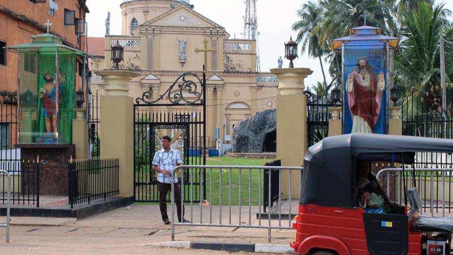 Street view of Holy Spirit Church, Kochchikade, Sri Lanka