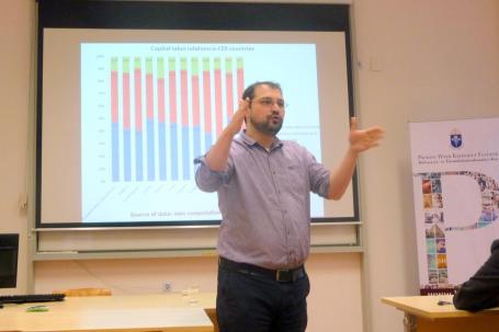 Sorin Gog, Faculty of Sociology and Social Work at Babeș-Bolyai University, explains his views.
